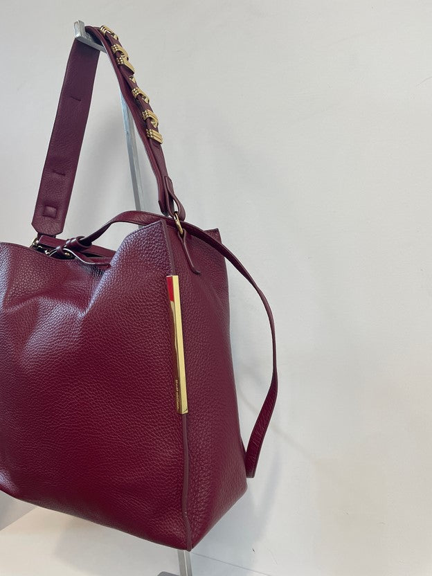 MAROON LEATHER BUCKET BAG GOLD HARDWARE
