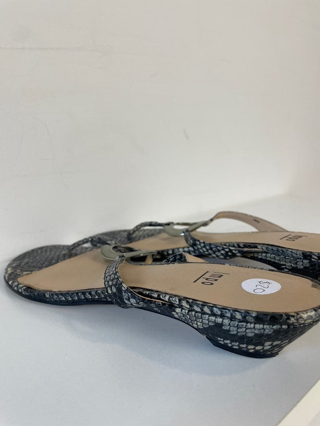 Snakeskin Silver Ring Retail Heeled Flip Flops