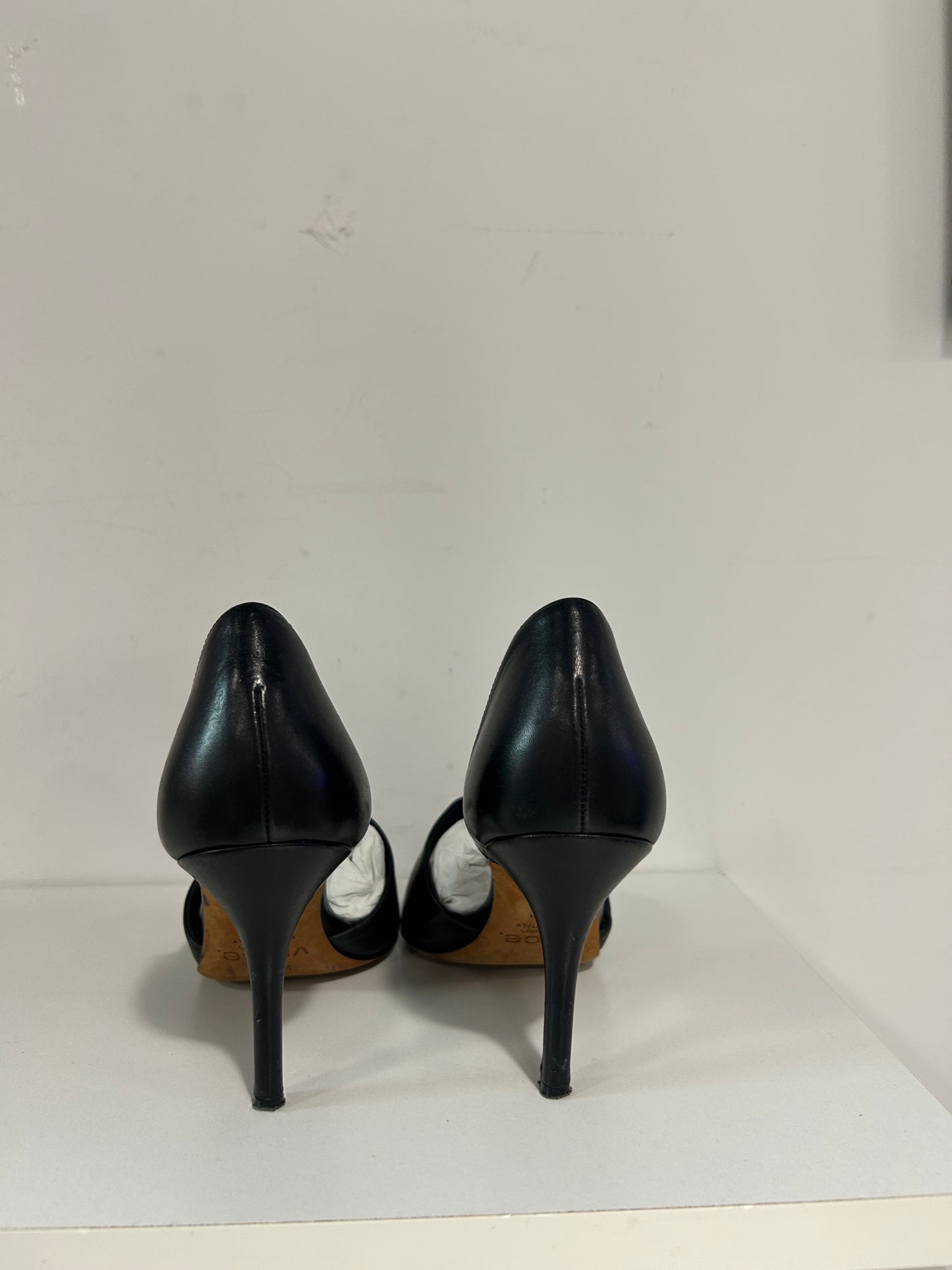 “Vince” D’Orsay Leather Pumps