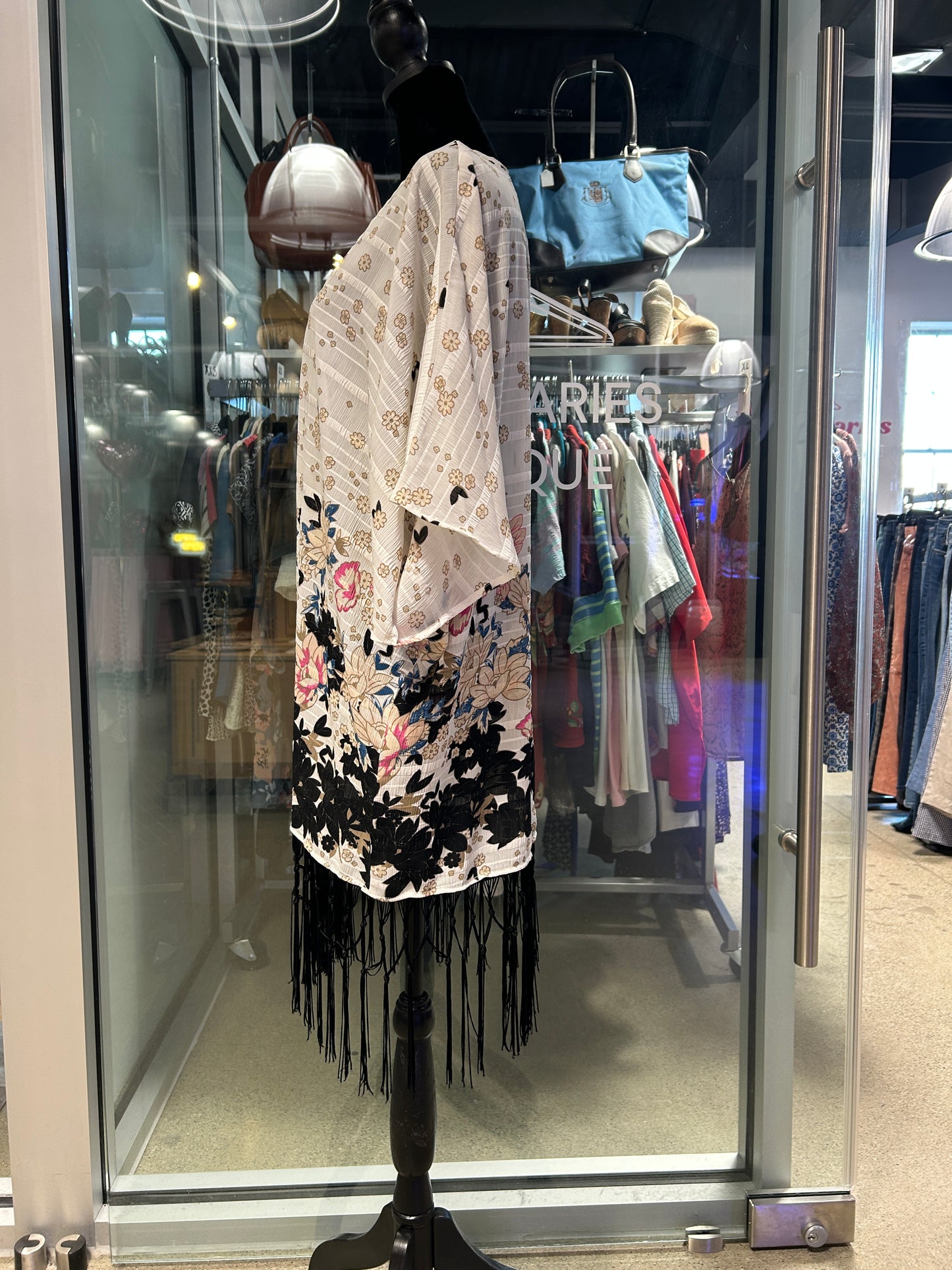 “Charlotte Russe” Floral Kimono