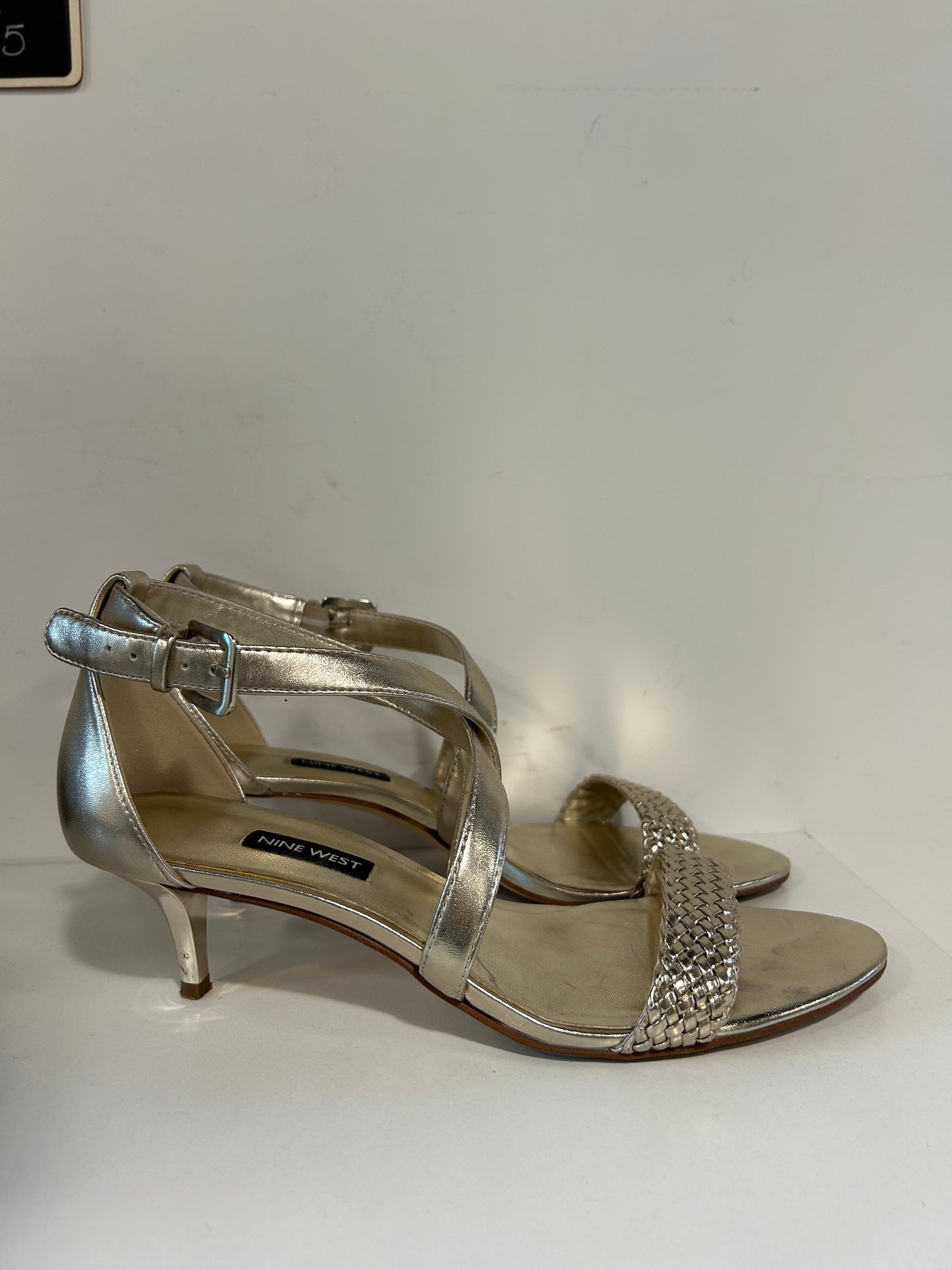 “Nine West” Kitten-Heels