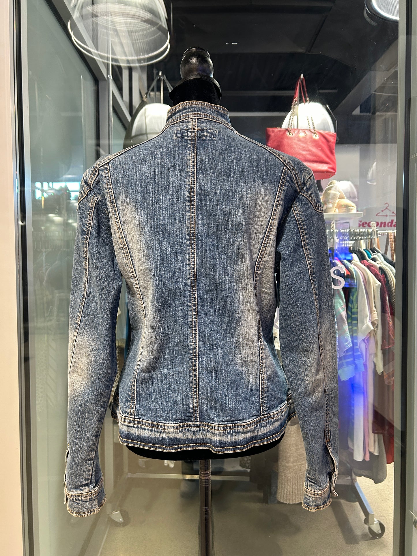 “Yuka Jeans” Denim Jacket
