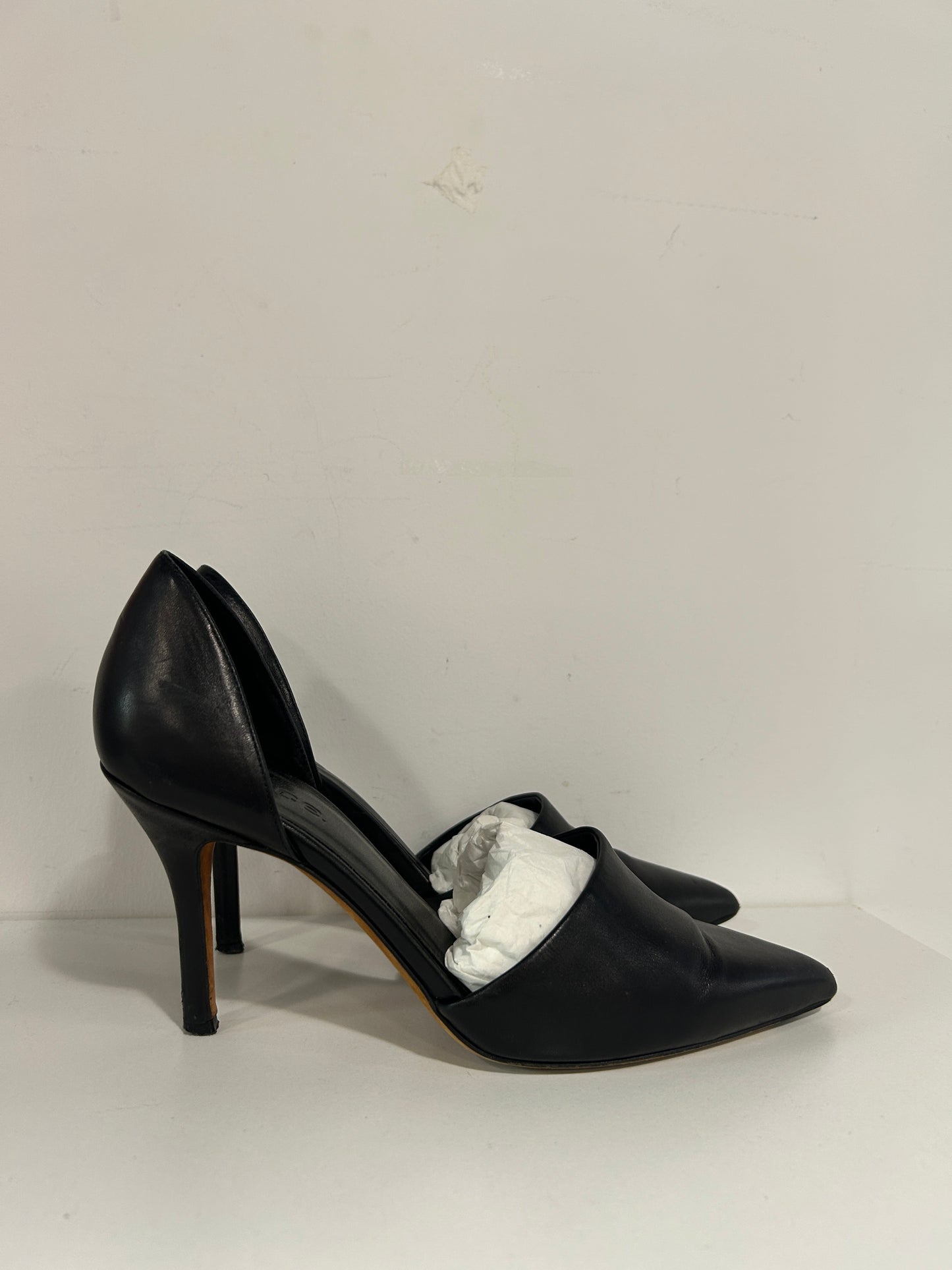 “Vince” D’Orsay Leather Pumps